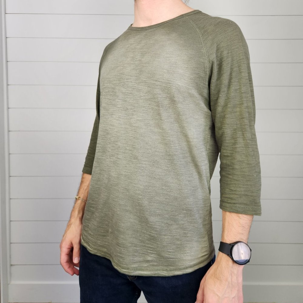 Express | Raglan Baseball | Ribbed | Men's | Medium - Picture 2 of 8